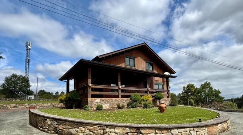 Orense - Parada de Sil - 2065m2
