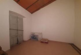 Aliseda 292&nbsp;м²