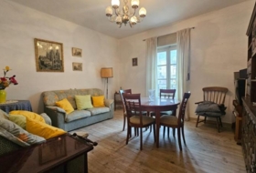 Oña 700&nbsp;m²