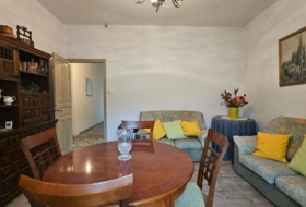 Oña 700&nbsp;m²