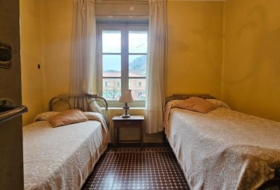 Oña 700&nbsp;m²