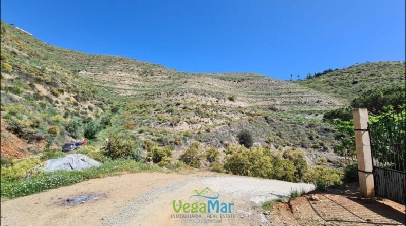 Granada - Almuñécar - 44000m2