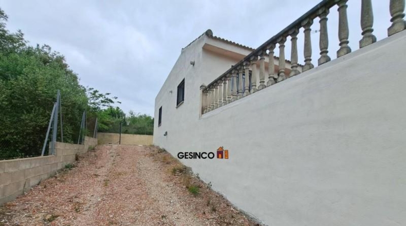València - el Genovés - 2038m2