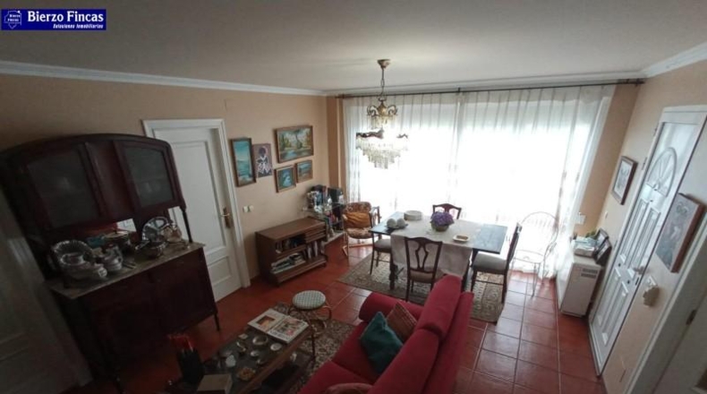 León - Carracedelo - 111m2