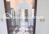 Casa de pueblo en venta en la España, Brenes, ref: TR352474 foto