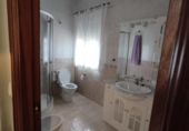 Дом с участком на продажу в городе Fuente Obejuna Фото