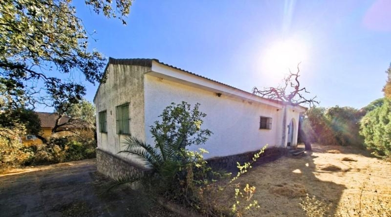 Севилья - Guillena - 1024m2