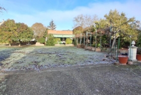 Almenara de Tormes 8075&nbsp;м²