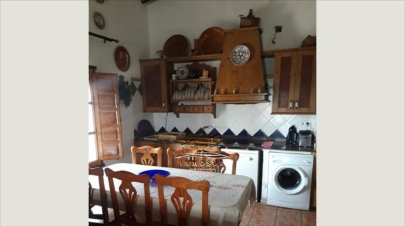 Córdoba - Lucena - 1250m2
