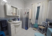 Отдельно стоящий дом с участком на продажу в городе Томельосо Фото
