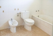 Chalet independiente con terreno en venta en la España, Llaurí, ref: TR399614 foto