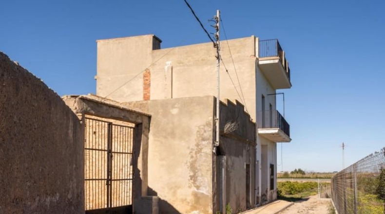 Alicante - Dolores - 628m2