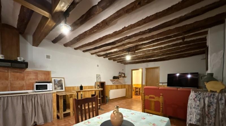 Navarra - Cortes - 274m2