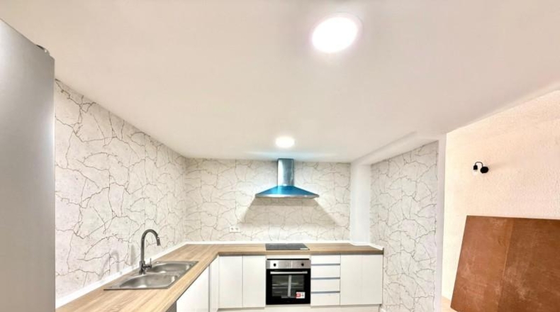 Валенсия - Carcaixent - 232m2