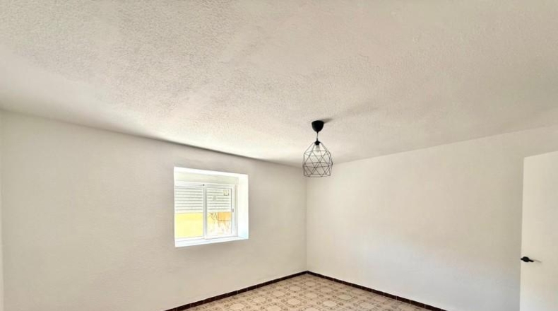 Валенсия - Carcaixent - 232m2