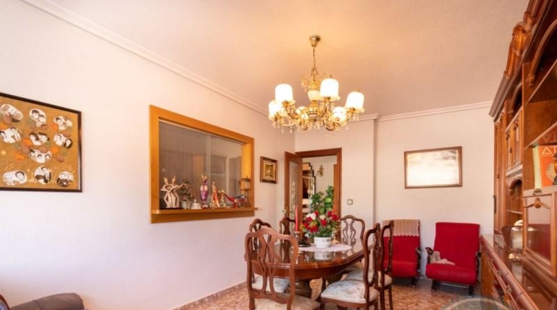 Alicante - Elda - 255m2