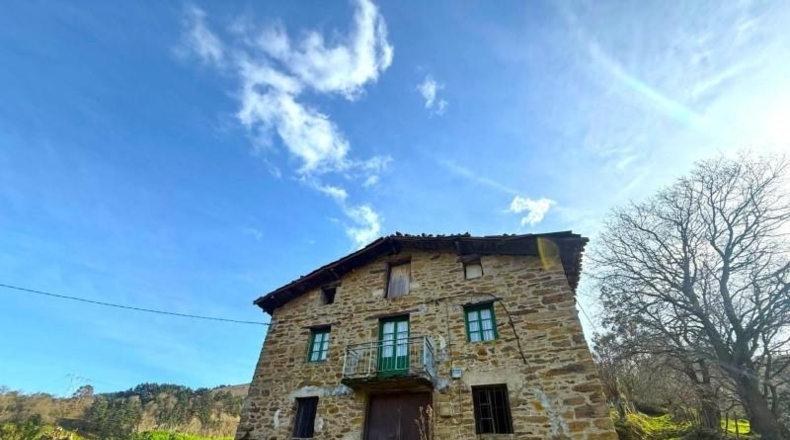 Vizcaya - Güeñes - 9110m2