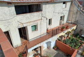 Valdealgorfa 682&nbsp;m²