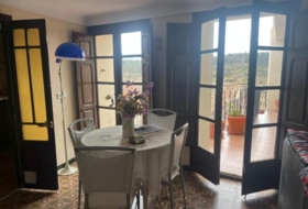 Valdealgorfa 682&nbsp;m²