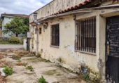 Отдельно стоящий дом с участком на продажу в городе Guarnizo Фото