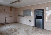 Отдельно стоящий дом с участком на продажу в городе Guarnizo Фото