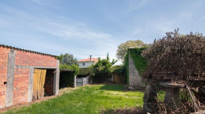 La Coruna - Cambre - 1643m2
