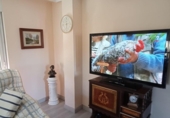Отдельно стоящий дом с участком на продажу в городе Ardón Фото