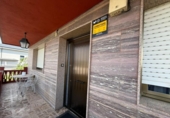 Chalet independiente con terreno en venta en la España, Ponferrada, ref: TR223641 foto