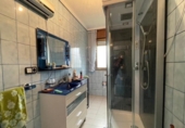 Chalet independiente con terreno en venta en la España, Ponferrada, ref: TR223641 foto