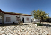 Chalet independiente con terreno en venta en la España, Pilas, ref: TR388310 foto