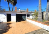 Chalet independiente con terreno en venta en la España, Villaviciosa de Córdoba, ref: TR244111 foto