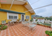 Chalet independiente con terreno en venta en la España, Corbera, ref: TR357779 foto