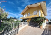 Chalet independiente con terreno en venta en la España, Corbera, ref: TR357779 foto