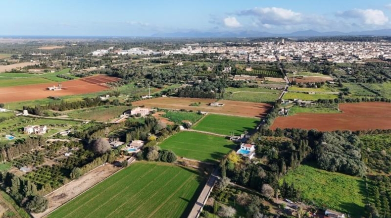 Islas Baleares - Муро - 25644m2