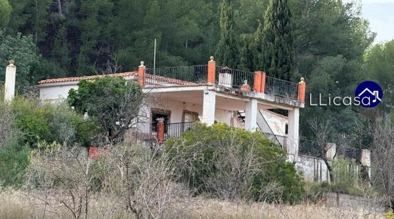 Valencia - Liria - 8660m2