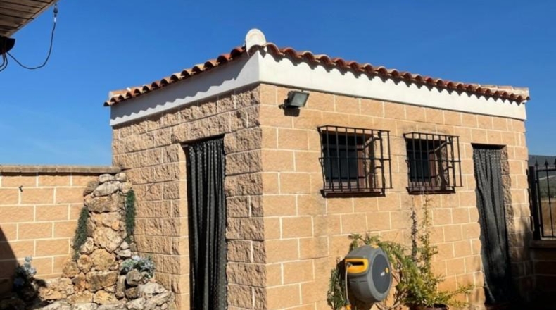Granada - Loja - 840m2