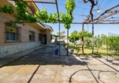 Chalet independiente con terreno en venta en la España, La Rinconada, ref: TR242912 foto