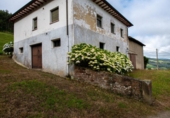 Chalet independiente con terreno en venta en la España, Villaviciosa, ref: TR165282 foto