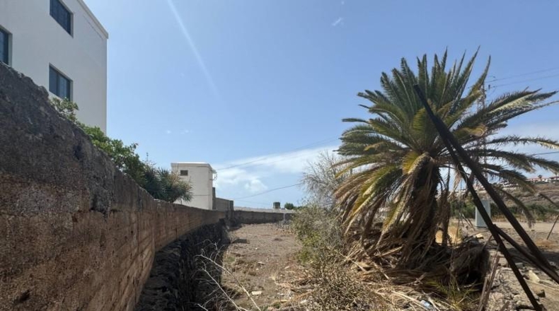 Las Palmas - Agaete - 2381m2