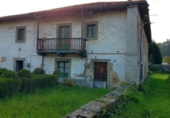 Village house for sale on España, Los Corrales de Buelna, ref: TR405189 photo