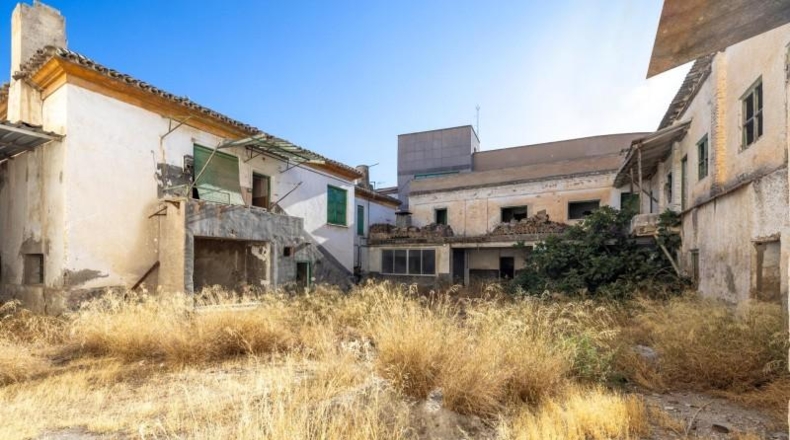 Granada - Fuente Vaqueros - 800m2