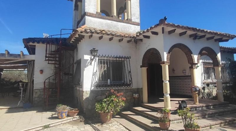 Córdoba - Puente Genil - 3000m2