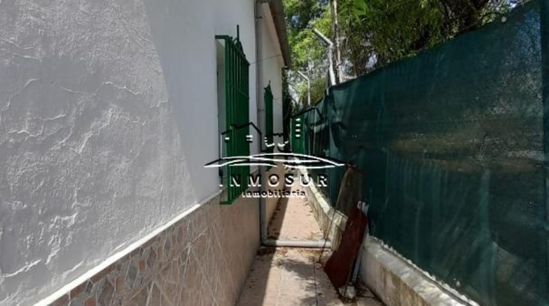 Córdoba - Lucena - 4500m2