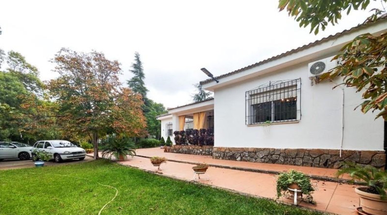 Ciudad Real - Puertollano - 1976m2