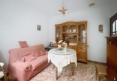 Xalet independent amb terreny en venda a la España, Lucena, ref.: TR379087 foto