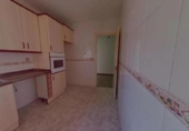 Отдельно стоящий дом с участком на продажу в городе Torredembarra Фото