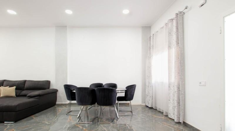 Valencia - Algemesí - 169m2