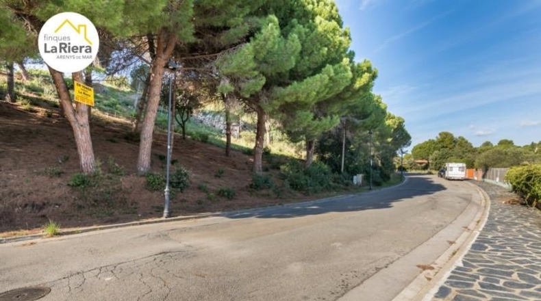 Barcelona - Arenys de Mar - 1189m2