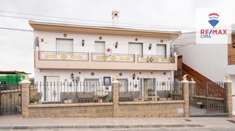 Granada - Beas de Guadix - 471m2