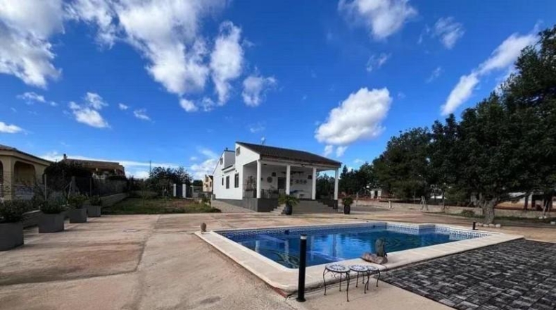 Valencia - Alcira - 1500m2